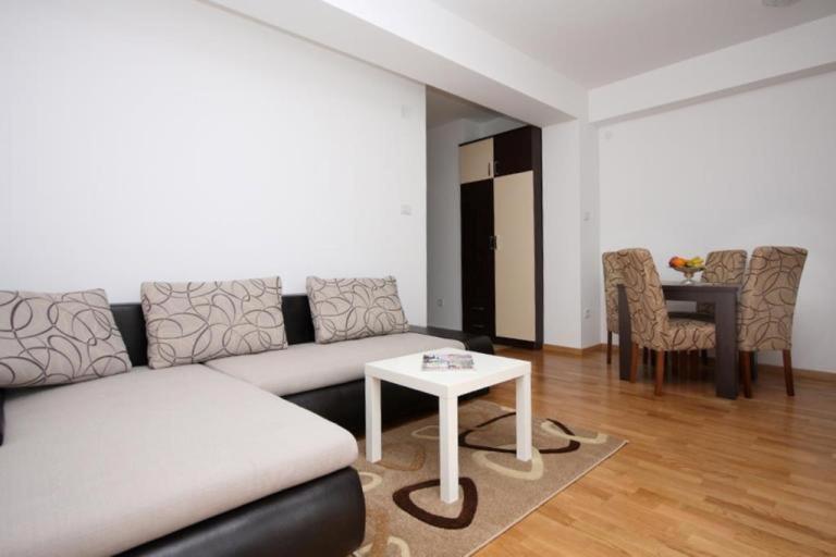 Apartment City Montesun 2 Budva